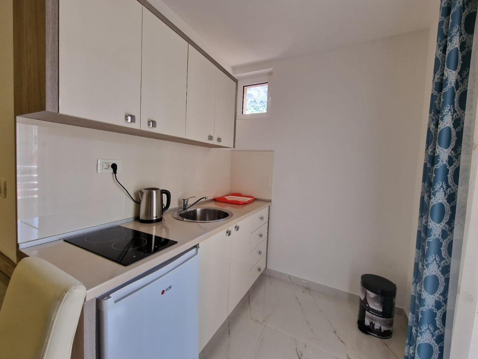 Nino Apartment Budva