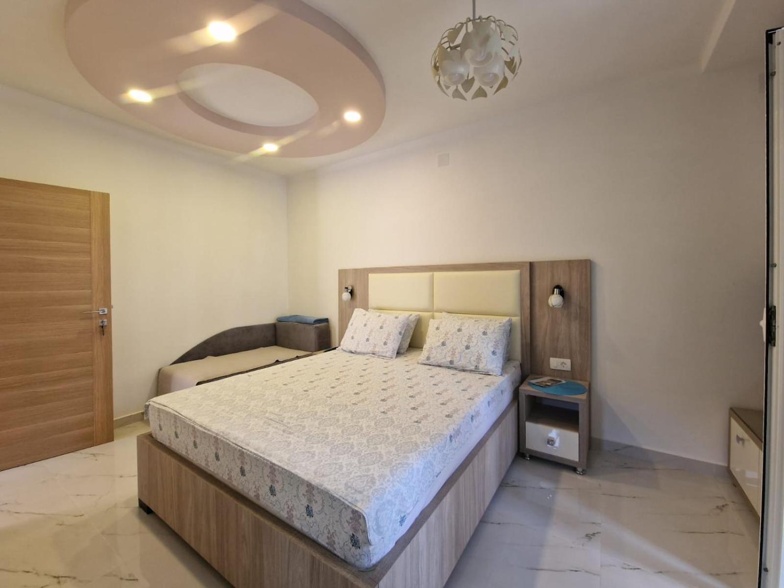 Apartment Nino Budva