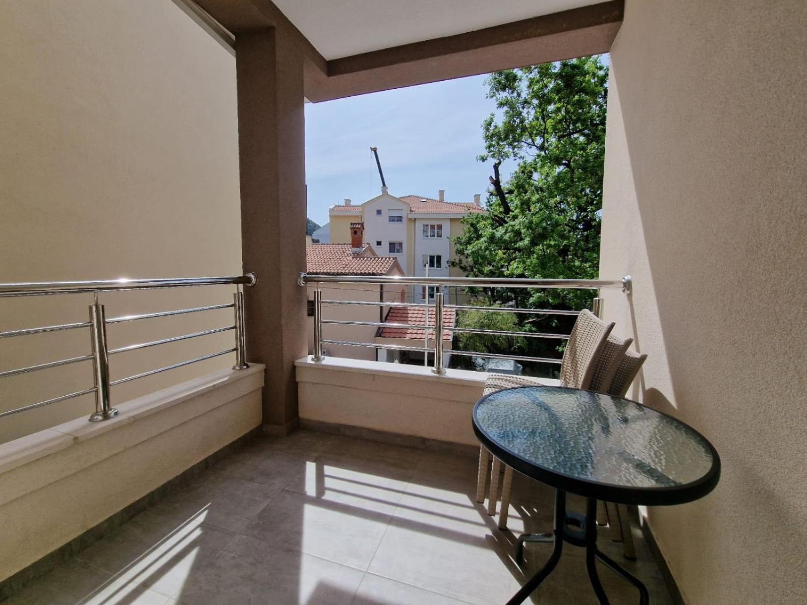 Nino Apartment